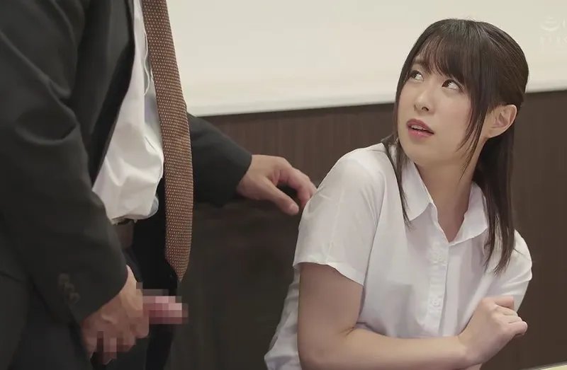 Gấu quê tủi thân và cạm bẫy ở công ty trên phố tokyo